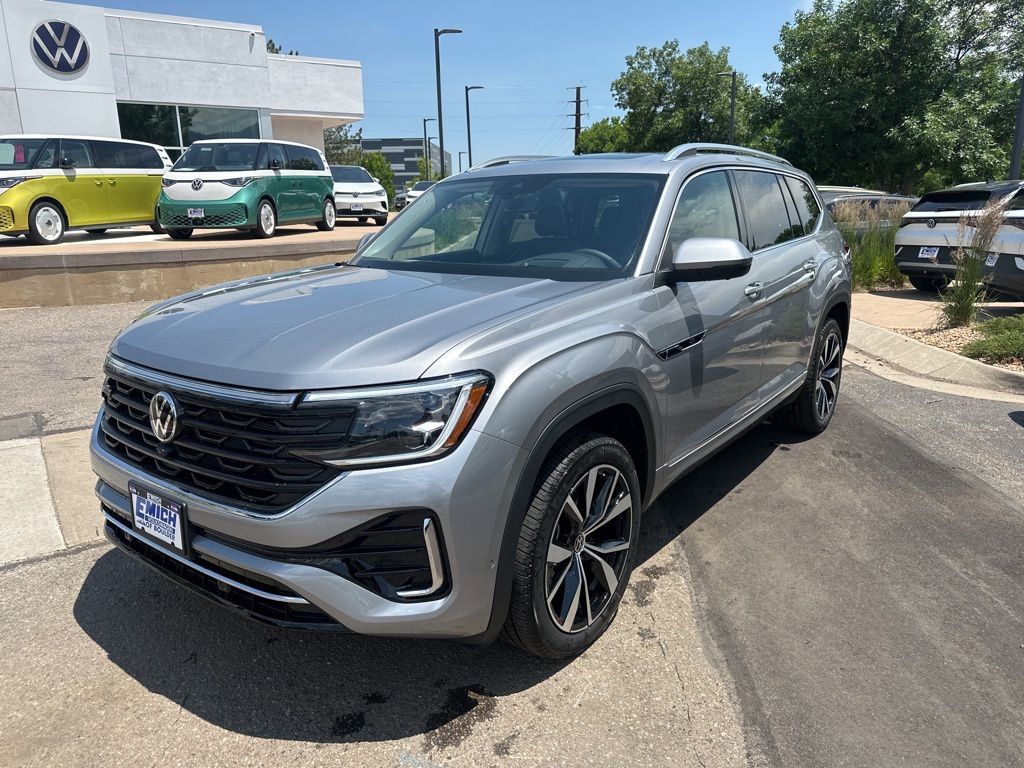 New 2025 Volkswagen Atlas SEL Premium R-Line