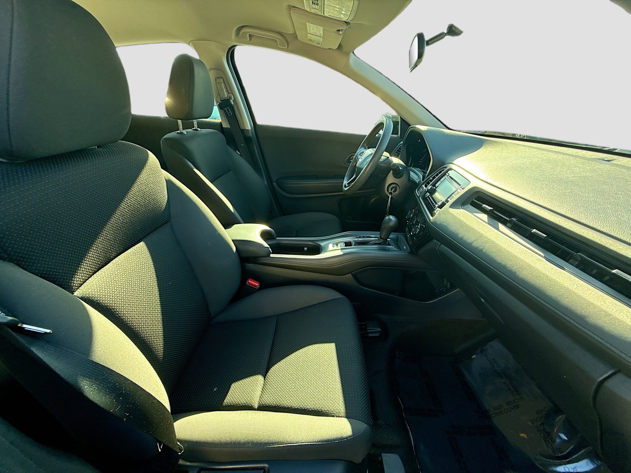 Certified 2022 Honda HR-V LX image 30