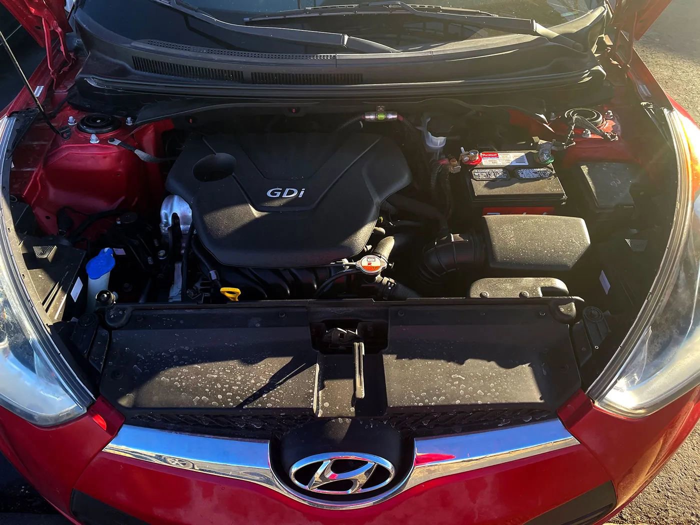 Used 2013 Hyundai Veloster image 14