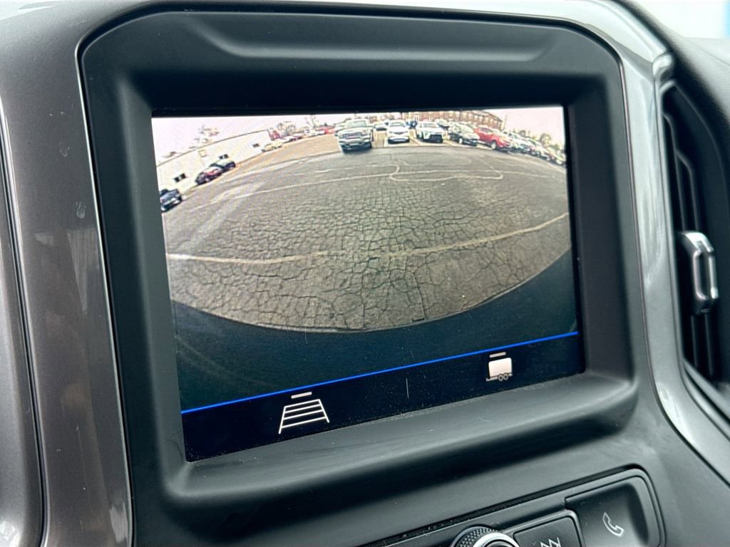 Used 2021 Chevrolet Silverado 1500 Custom image 13