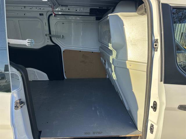Used 2018 Ford Transit Connect XL FWD image 30