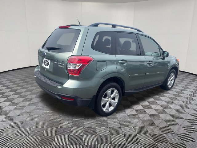 Used 2015 Subaru Forester 2.5i Premium w/ All-Weather Package AWD/4WD image 6