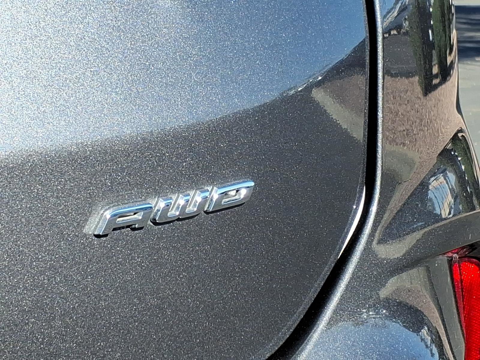 Used 2024 Ford Edge SE image 15