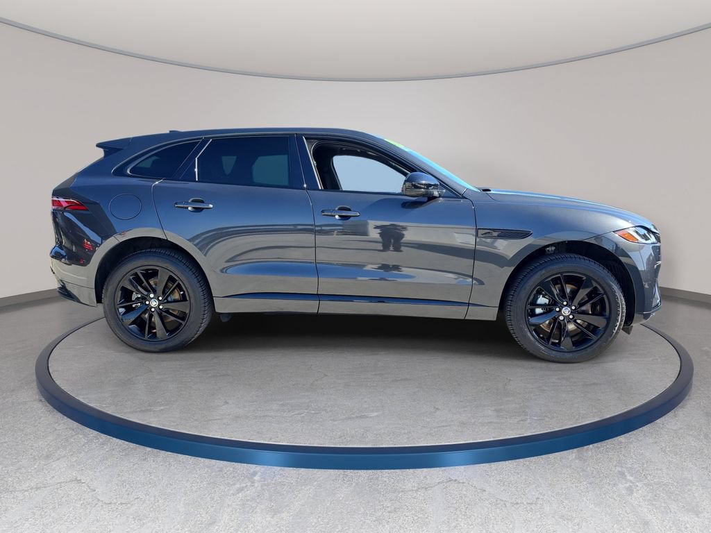 Certified 2025 Jaguar F-PACE R-Dynamic S AWD/4WD image 4