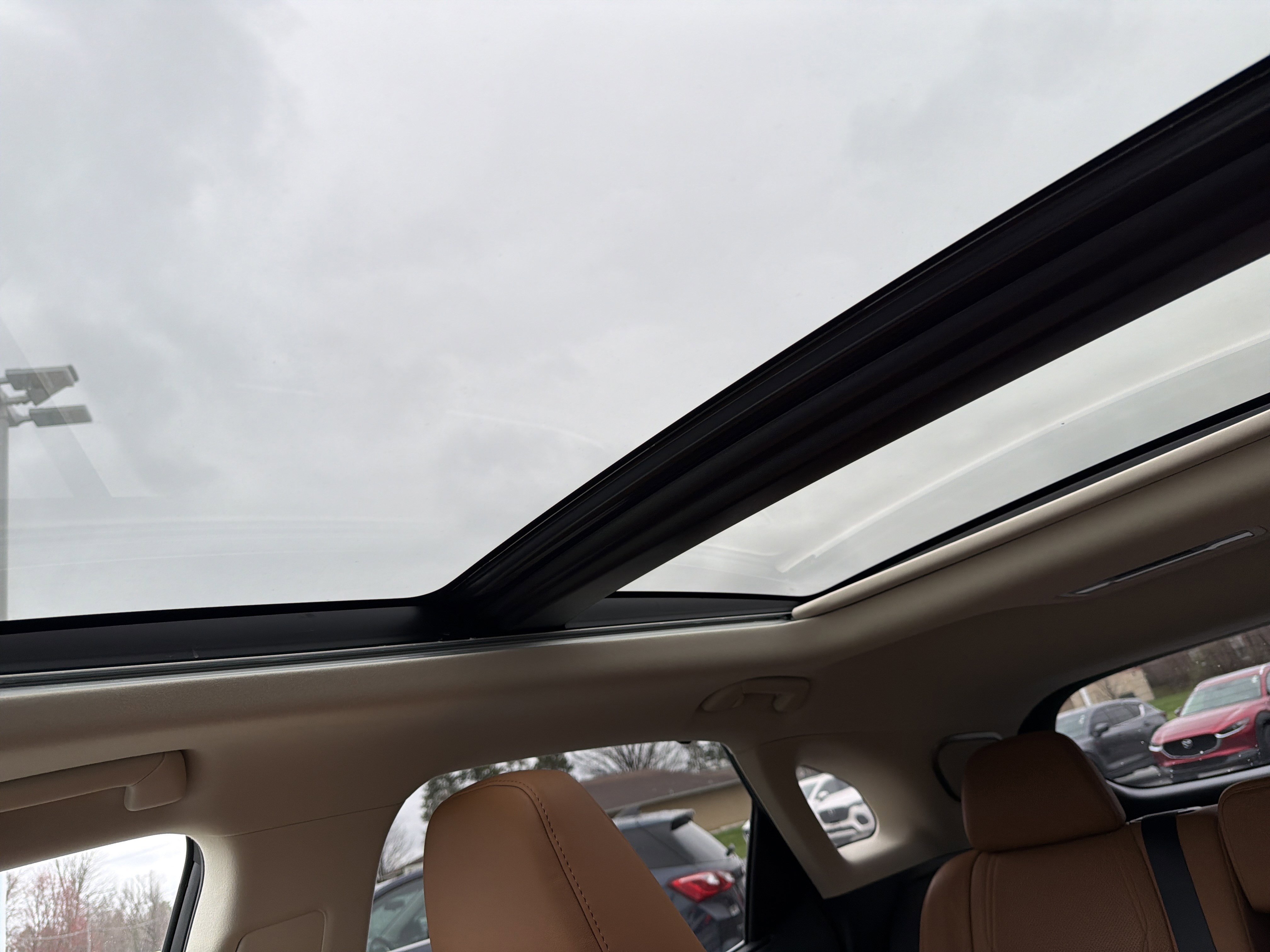 Used 2022 Lexus RX 450h AWD w/ Luxury Package image 72