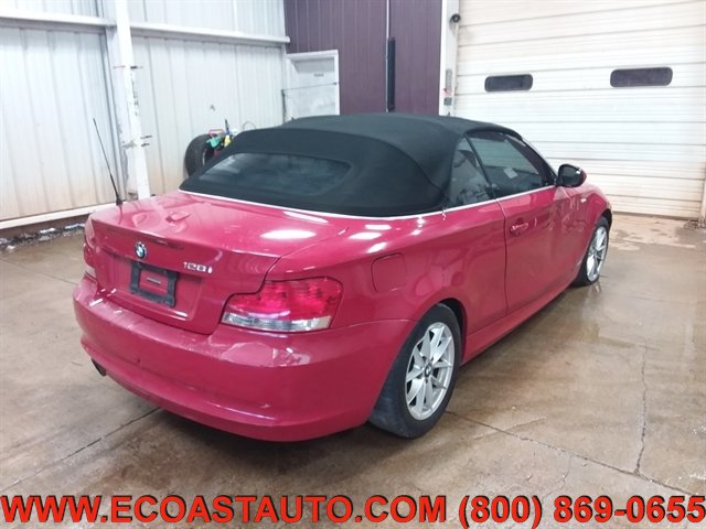 Used 2011 BMW 128i Convertible RWD image 2