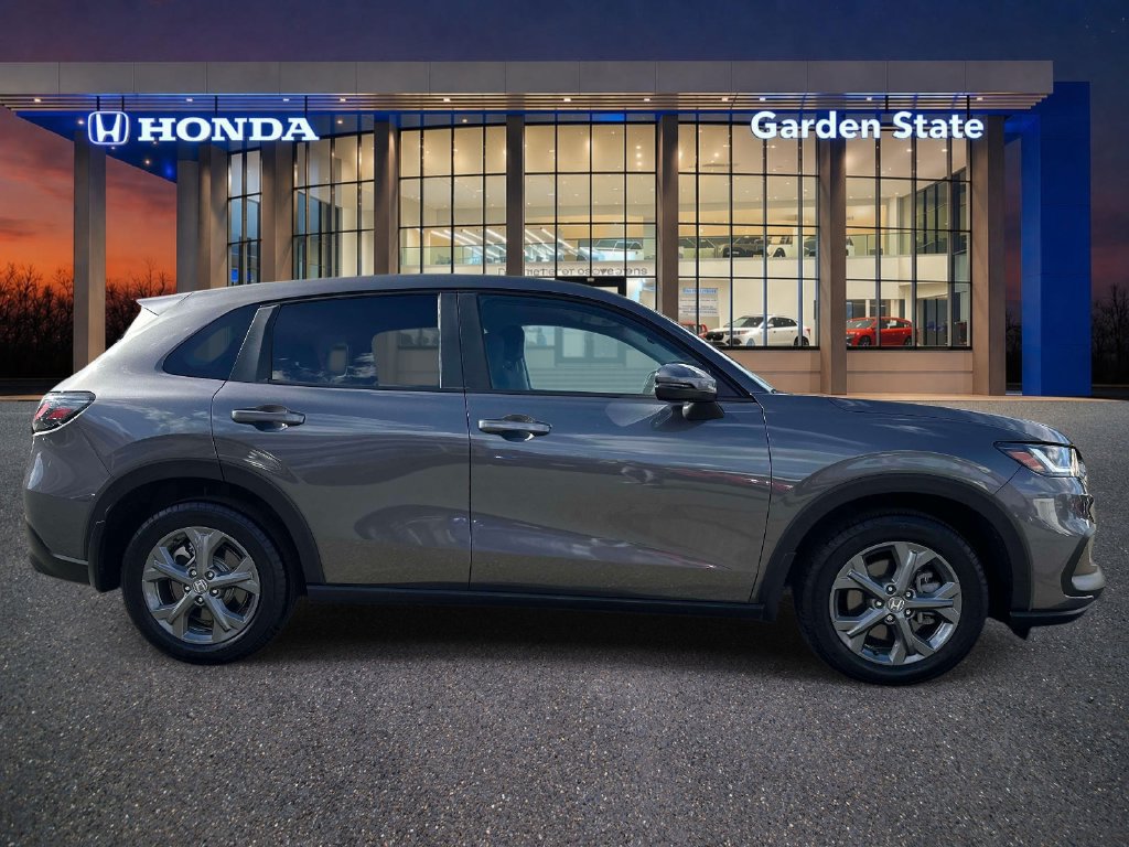 Certified 2026 Honda HR-V LX image 5