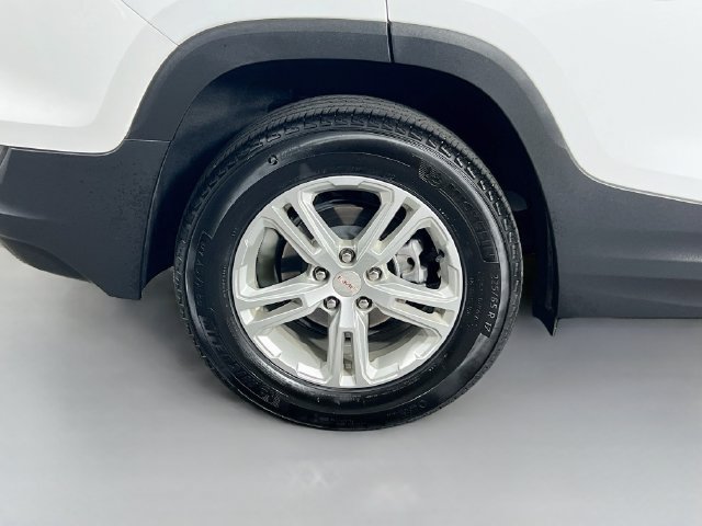 Used 2023 GMC Terrain SLE FWD image 35