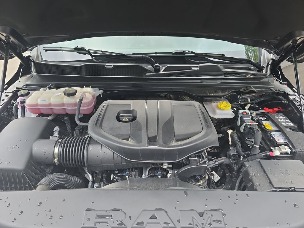 Used 2026 RAM 1500 Big Horn AWD/4WD image 10
