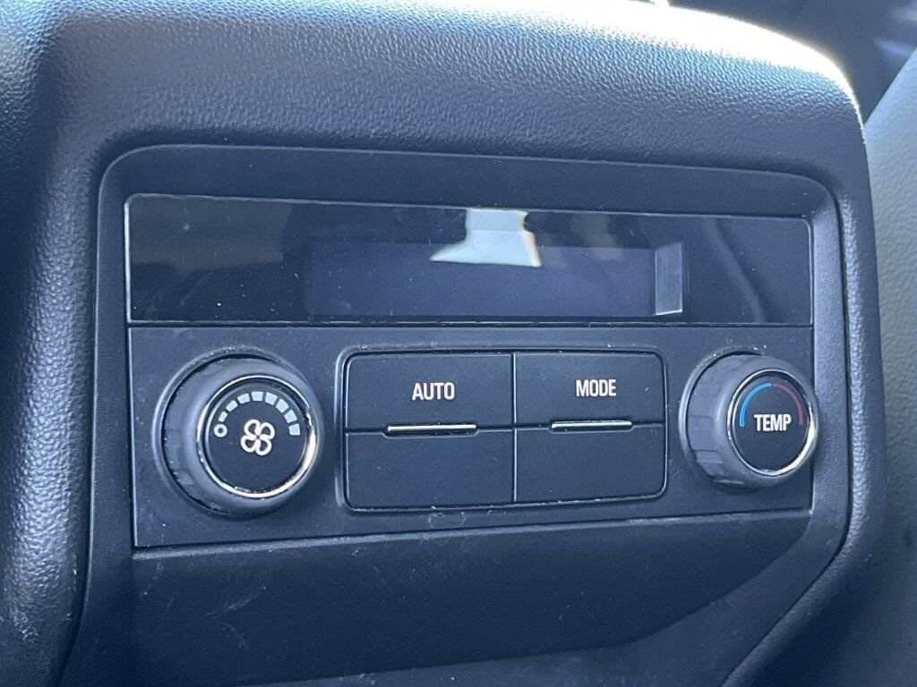 Used 2023 GMC Acadia SLT image 20