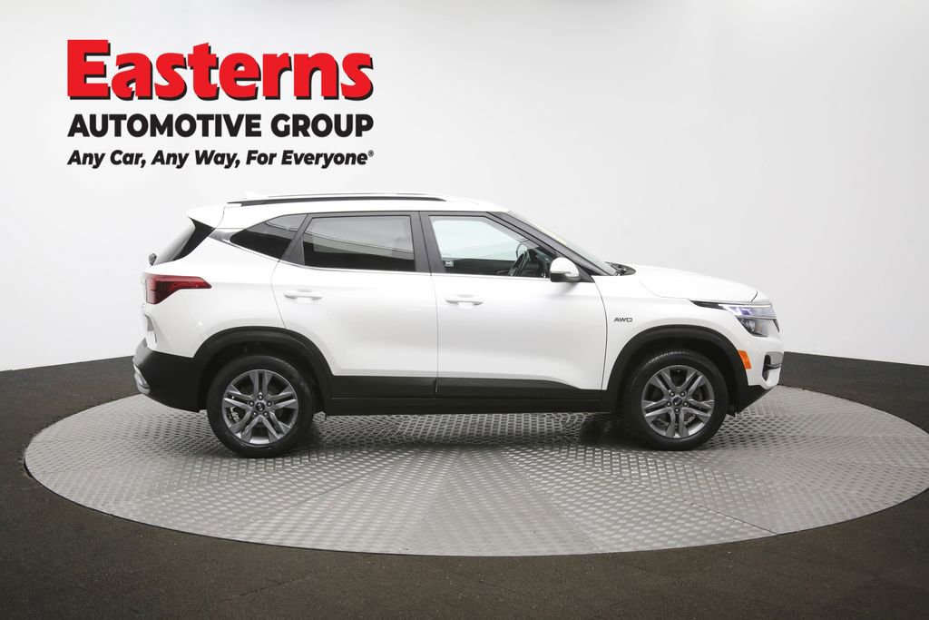 Used 2021 Kia Seltos S AWD/4WD image 43