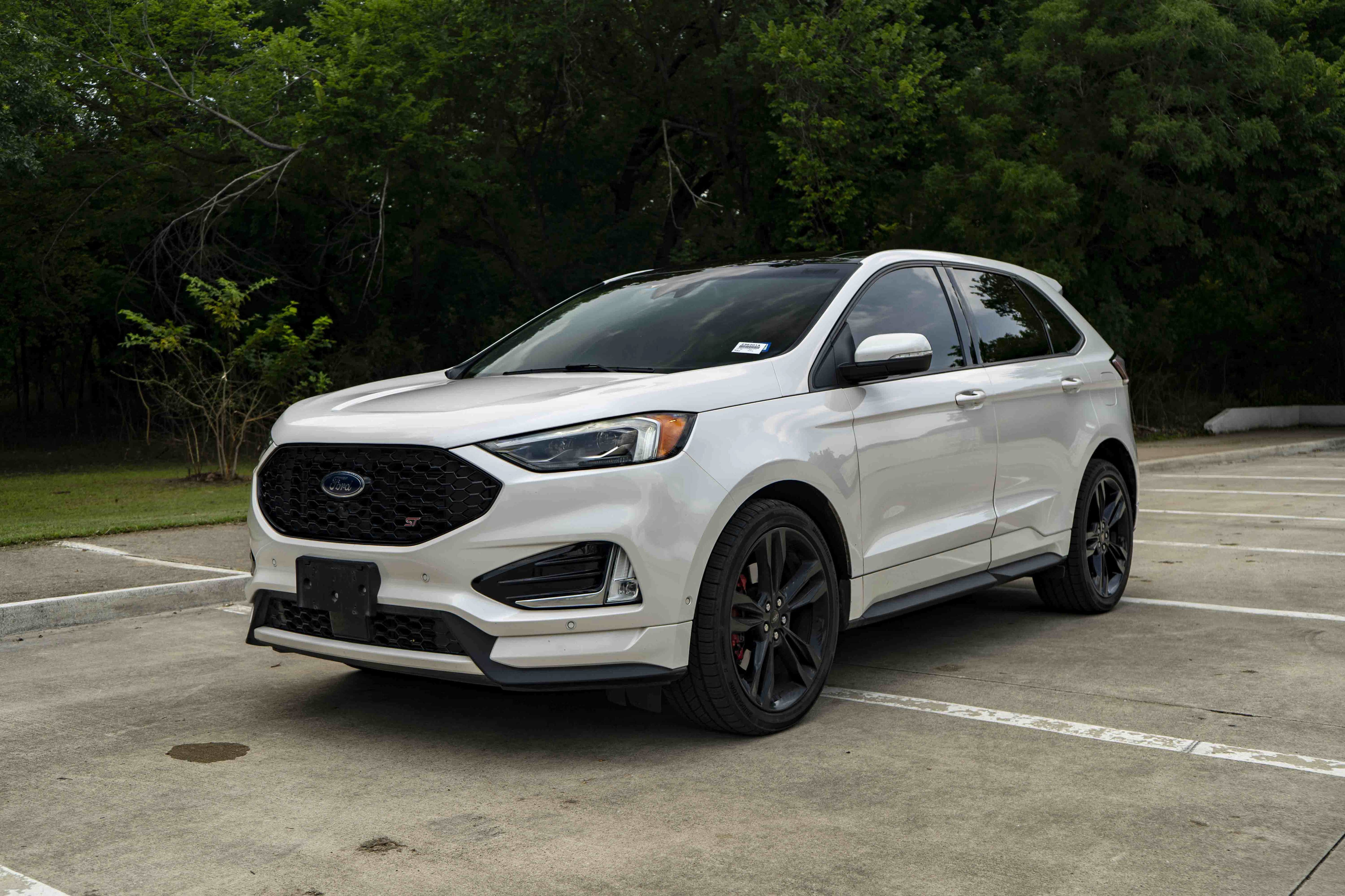 Used 2019 Ford Edge ST w/ Equipment Group 401A AWD/4WD image 5