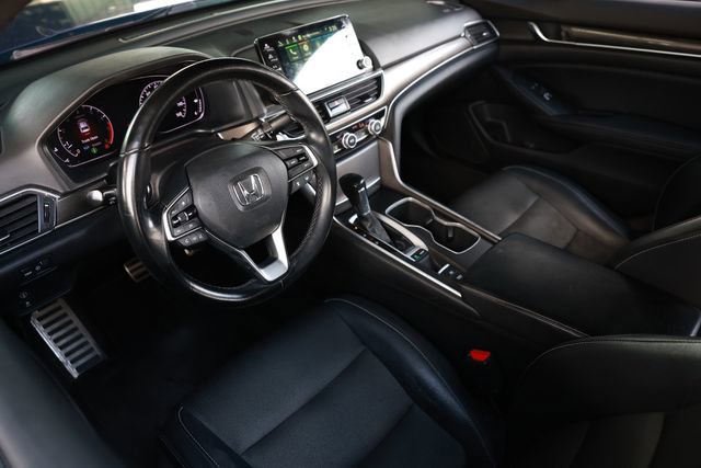 Used 2018 Honda Accord Sport image 6