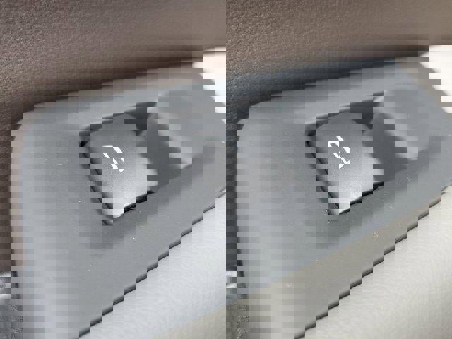 New 2026 GMC Yukon Elevation image 13