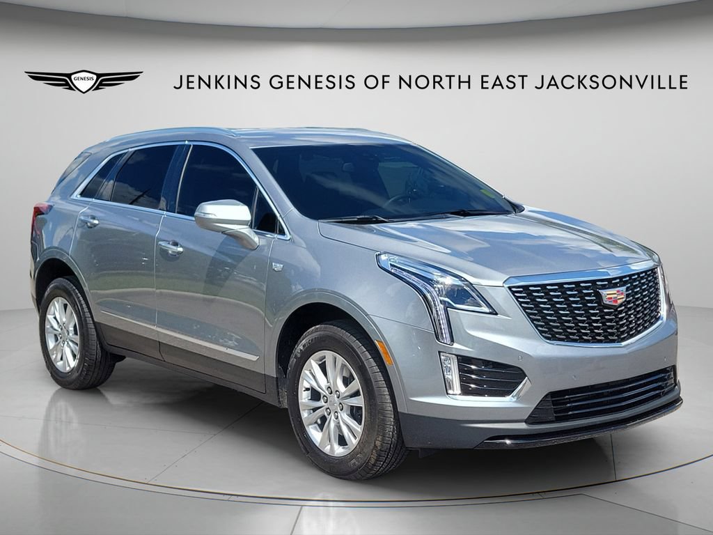 Used 2025 Cadillac XT5 Luxury FWD image 1