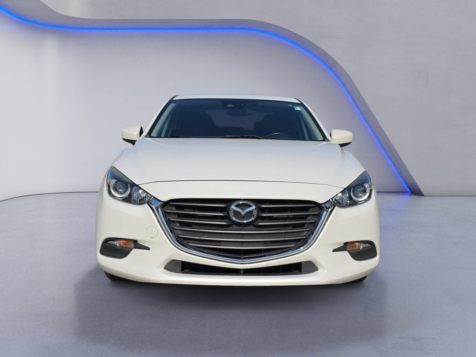 Used 2018 MAZDA MAZDA3 Touring FWD image 8