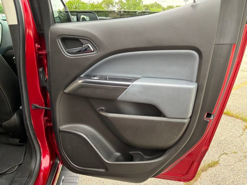 Used 2021 Chevrolet Colorado Z71 AWD/4WD image 25