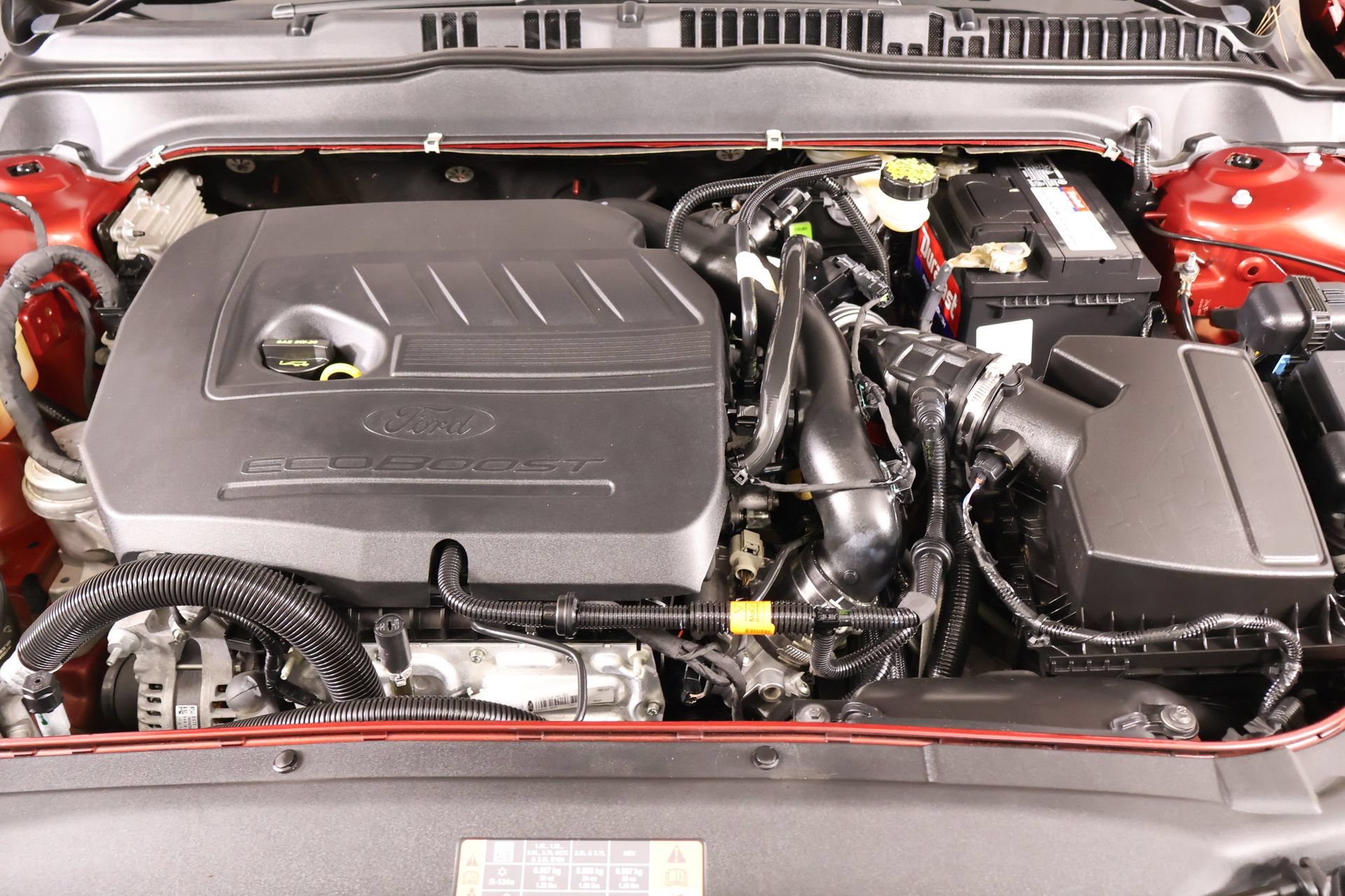 Used 2016 Ford Fusion SE w/ Equipment Group 202A FWD image 19