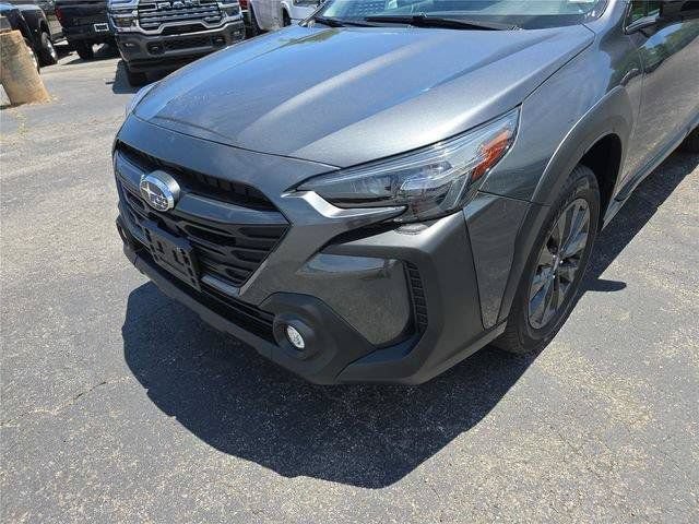 Used 2025 Subaru Outback Onyx Edition AWD/4WD image 10