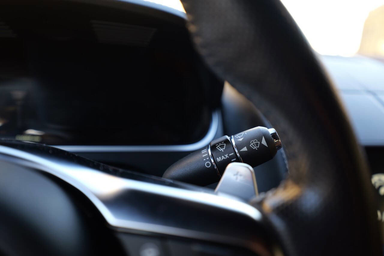 Used 2021 Jaguar F-TYPE R image 87