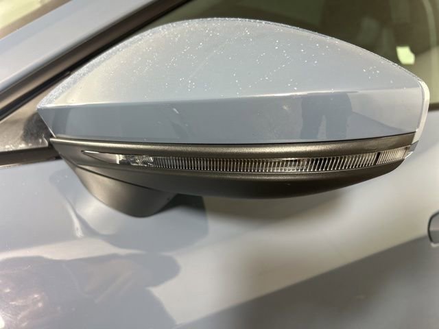 Used 2022 Audi e-tron GT Premium Plus image 13