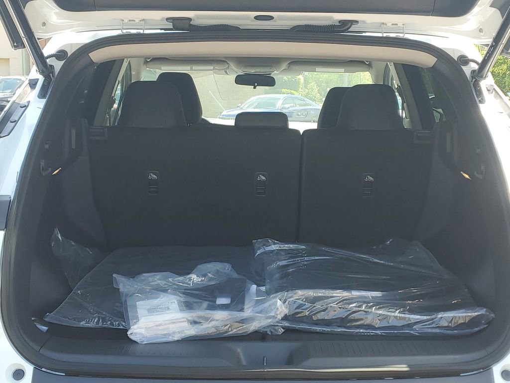 New 2025 Nissan Murano SV image 8