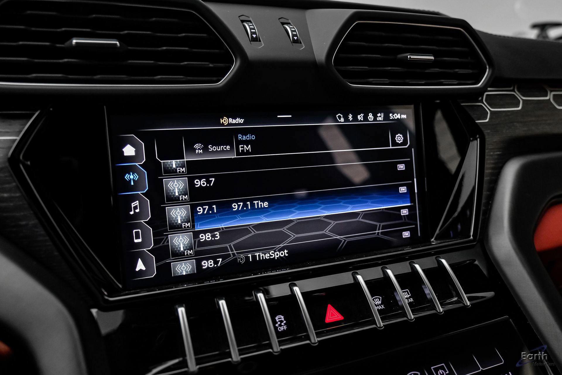 Used 2022 Lamborghini Urus image 78