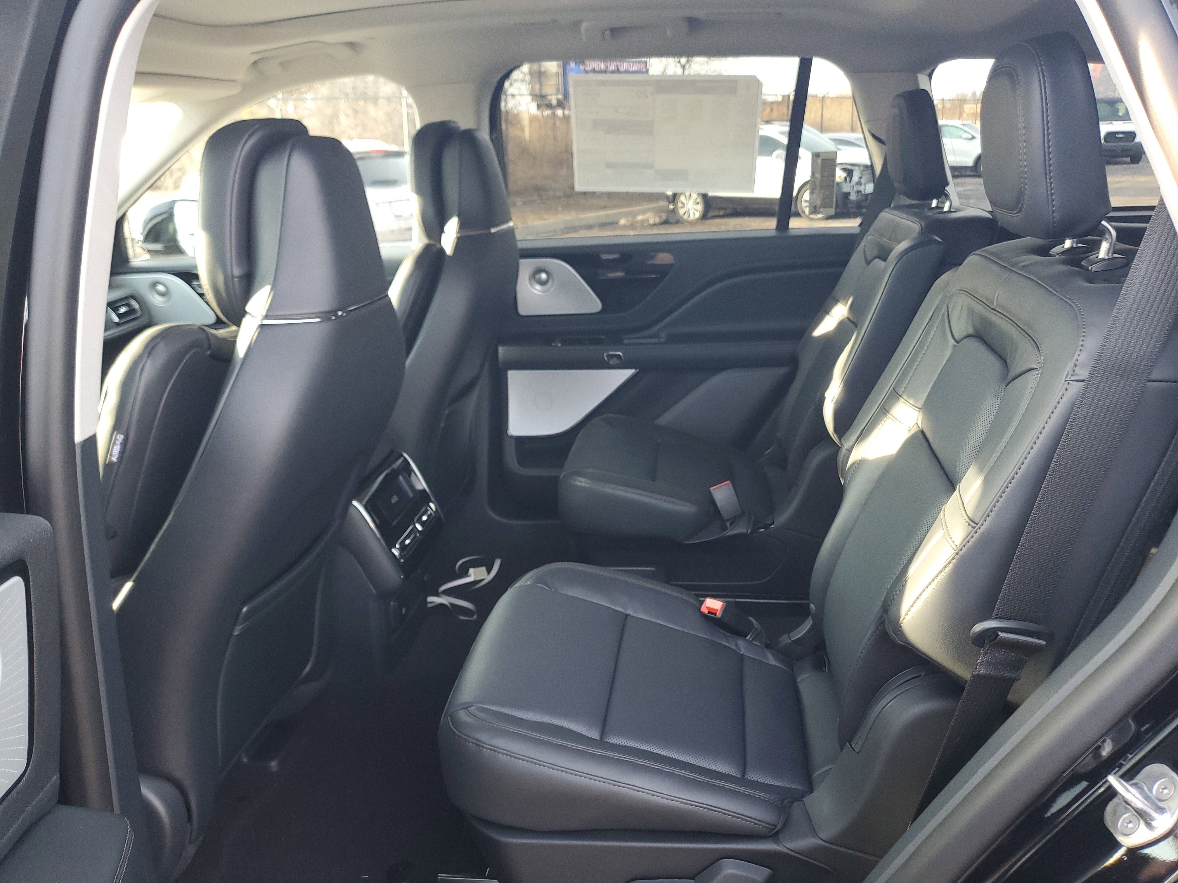 New 2026 Lincoln Aviator Reserve image 23