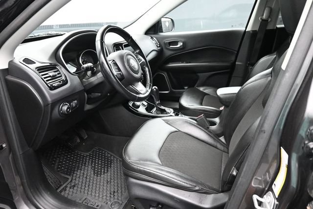 Used 2020 Jeep Compass Latitude AWD/4WD image 21