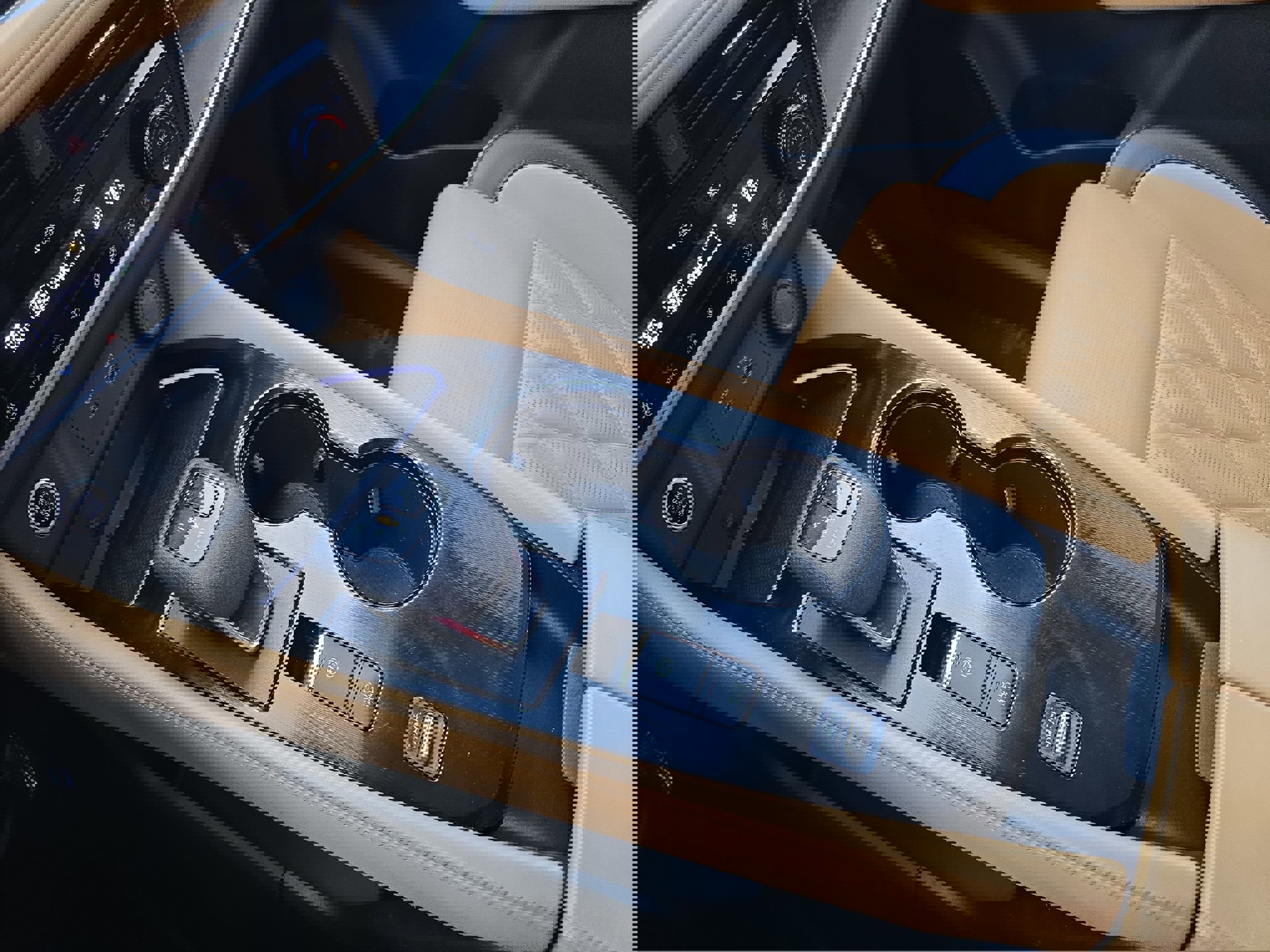 Certified 2022 Nissan Rogue Platinum w/ Head-Up Display Package FWD image 25