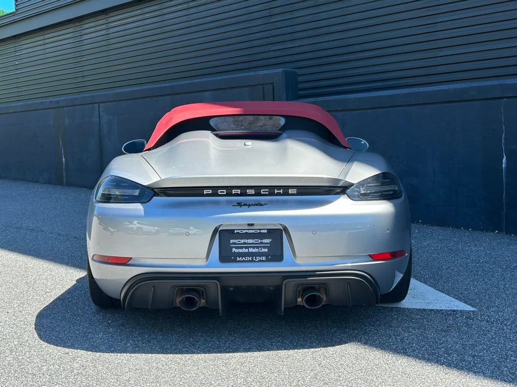Certified 2021 Porsche 718 Boxster Spyder RWD image 18