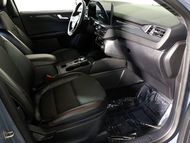 Used 2023 Ford Escape ST-Line w/ Tech Pack #1 AWD/4WD image 33
