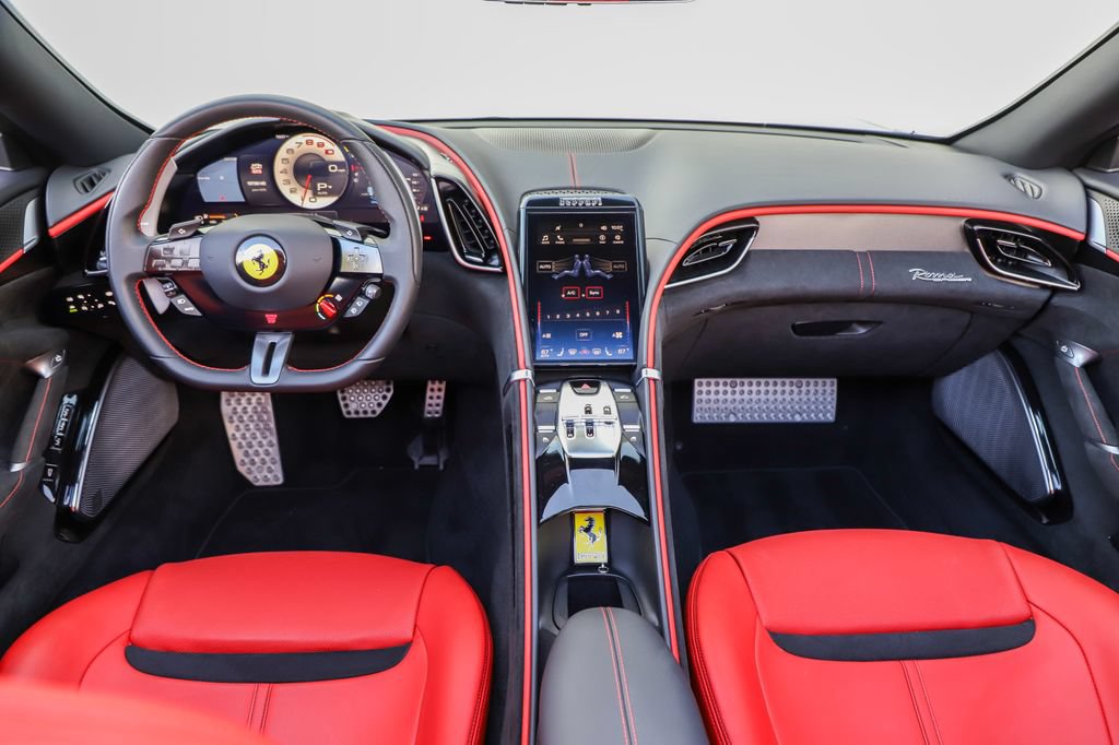 Certified 2025 Ferrari Roma Spider RWD image 2