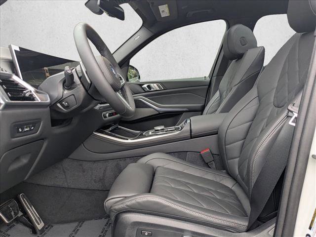 New 2026 BMW X5 xDrive50e w/ M Sport Package image 4