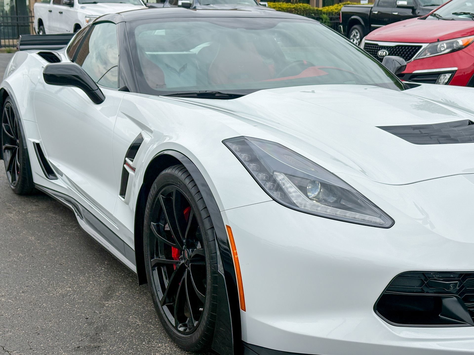 Used 2017 Chevrolet Corvette Grand Sport RWD image 3