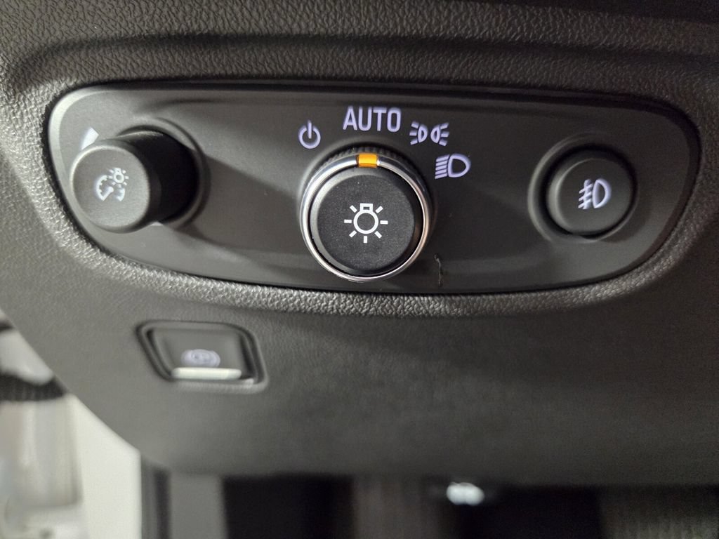 Used 2020 GMC Terrain SLT FWD image 18