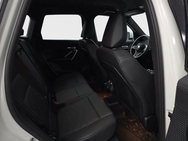 Used 2025 BMW X1 xDrive28i w/ Convenience Package image 11