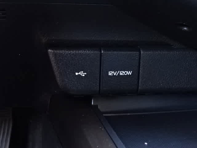 Certified 2021 Toyota Camry SE FWD image 30