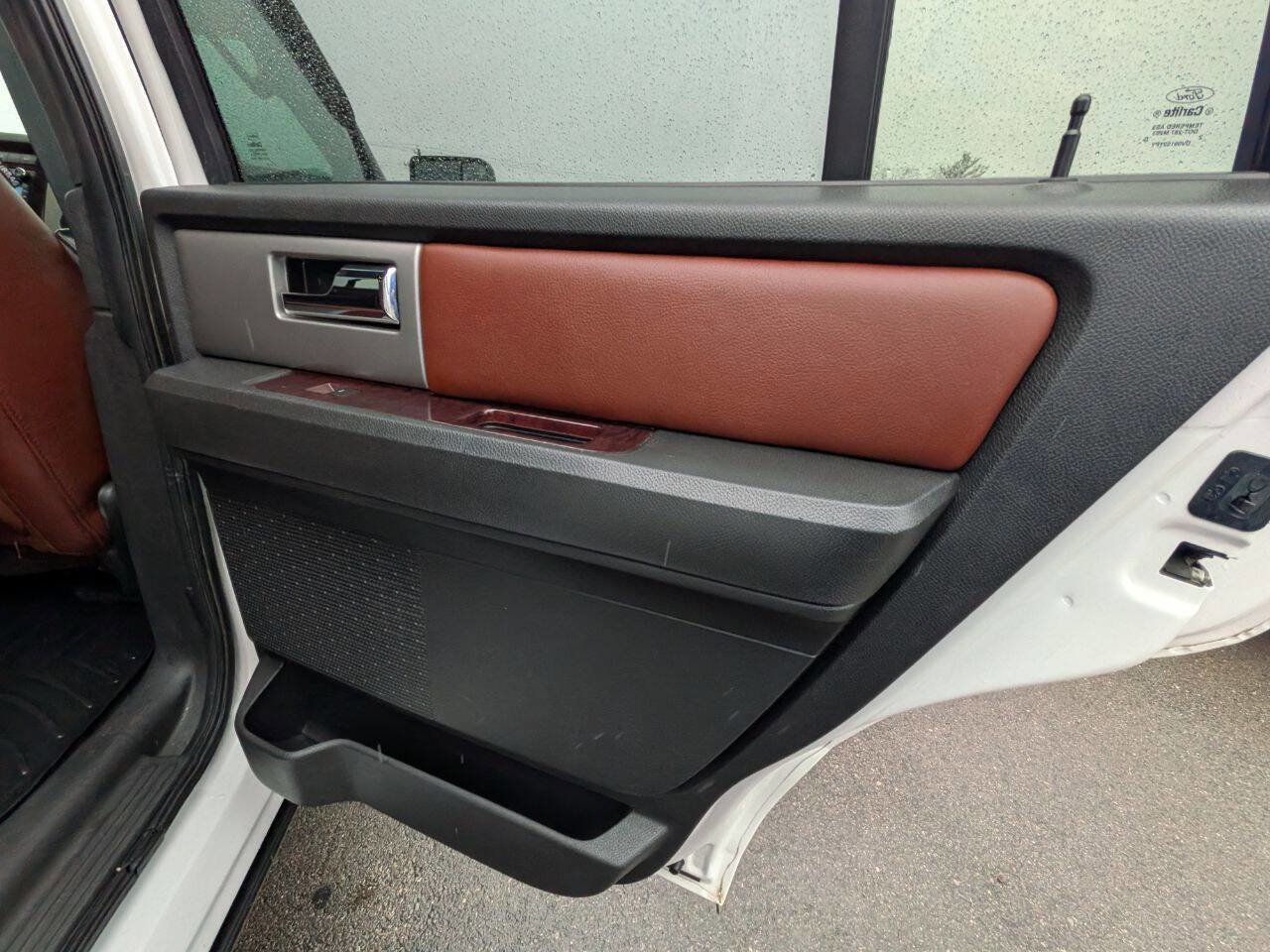 Used 2013 Ford Expedition King Ranch AWD/4WD image 31