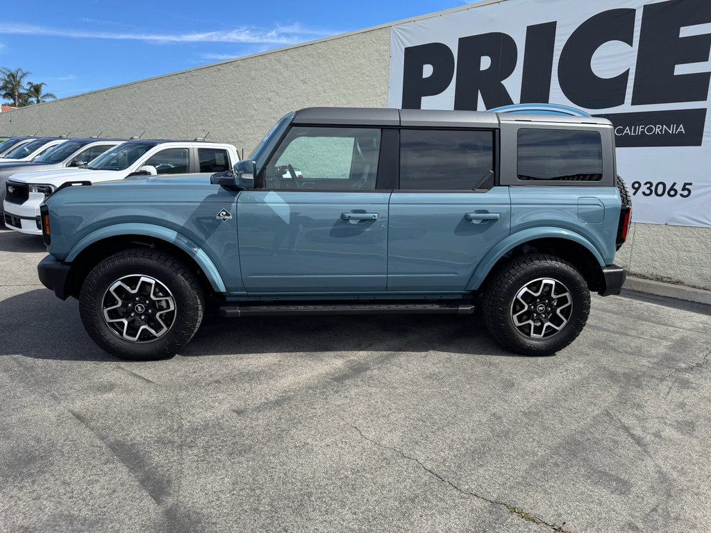 Used 2023 Ford Bronco Outer Banks image 10