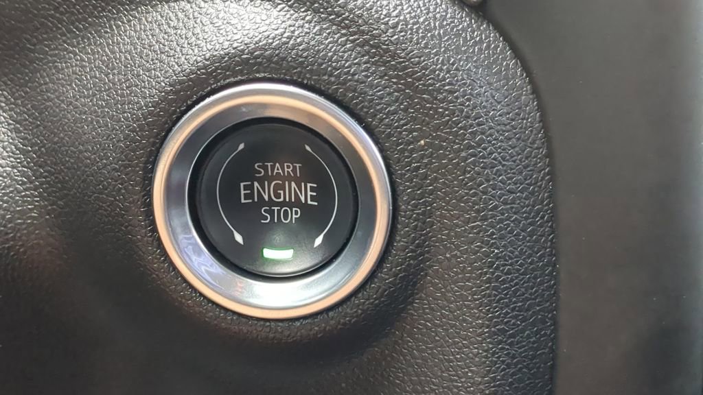 Used 2026 Chevrolet Silverado 1500 Custom Trail Boss w/ LPO, Dark Essentials Package image 29