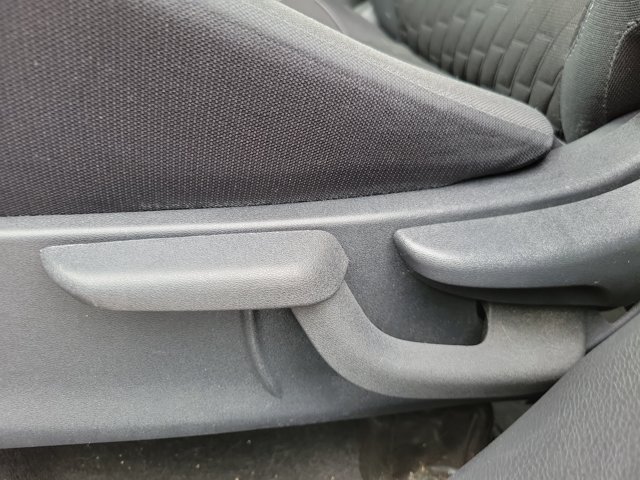 Certified 2022 Nissan Kicks SV w/ Interior Electronics Package FWD image 26