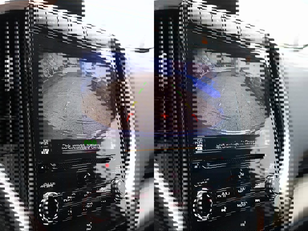 Used 2022 Subaru Ascent Limited w/ Technology Package image 38