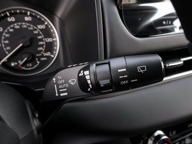 New 2026 Mitsubishi Outlander LE AWD/4WD image 24