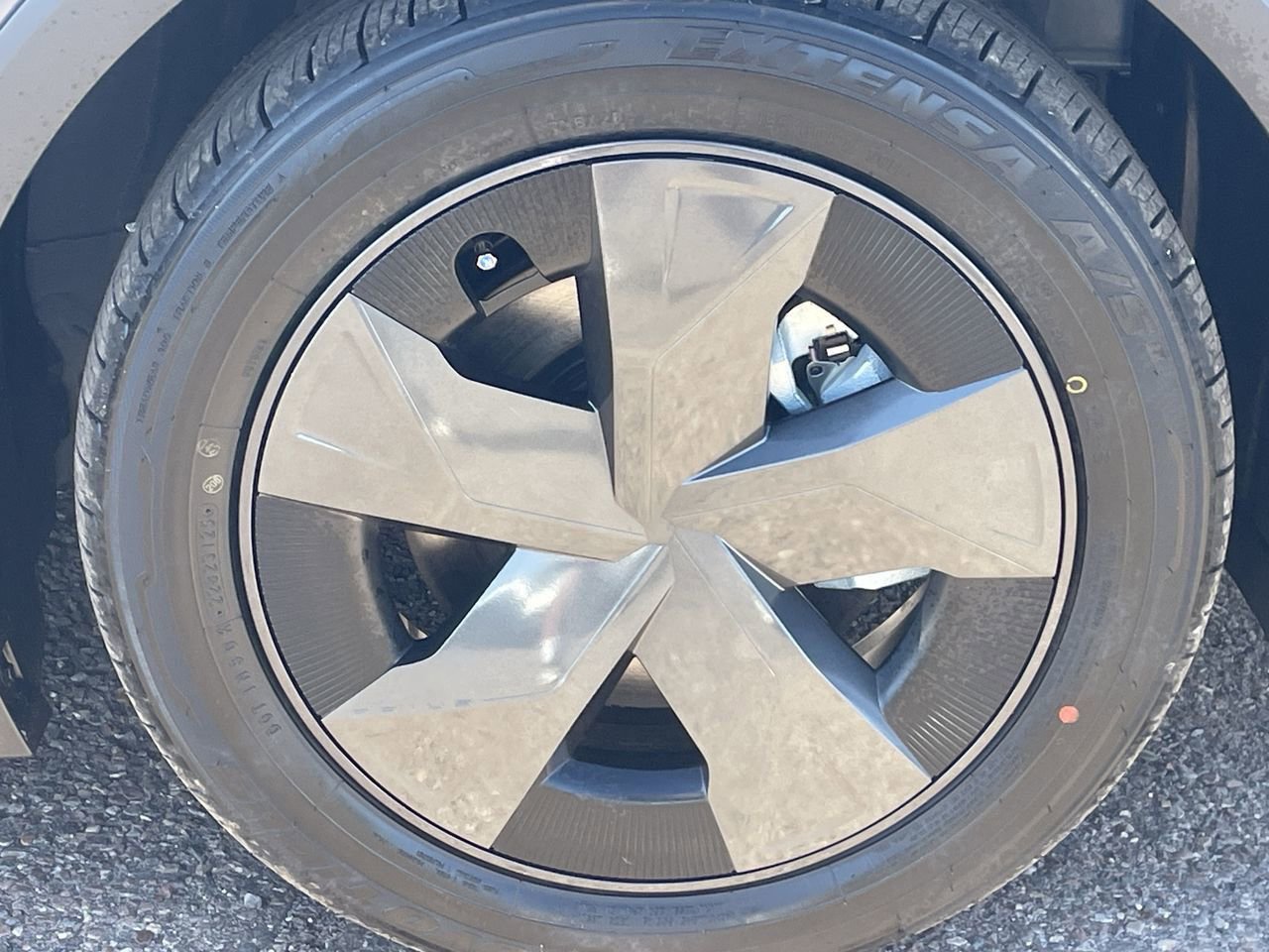 New 2026 Toyota Prius Plug-In Hybrid image 9