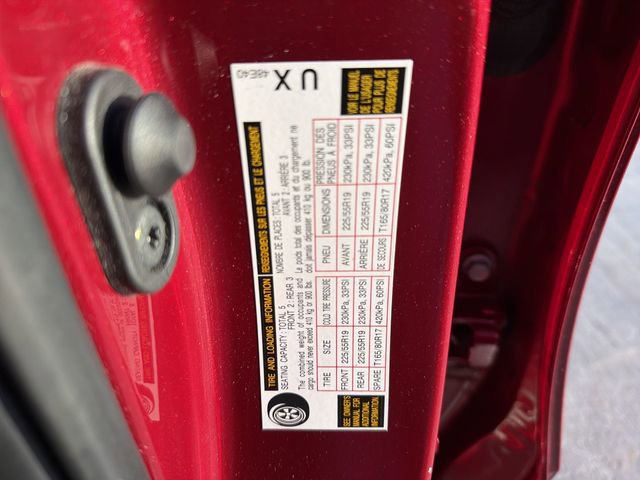 Used 2023 Toyota Venza Limited image 36