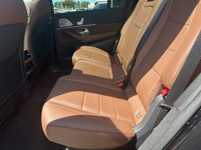 Used 2025 Mercedes-Benz GLS 450 4MATIC image 22
