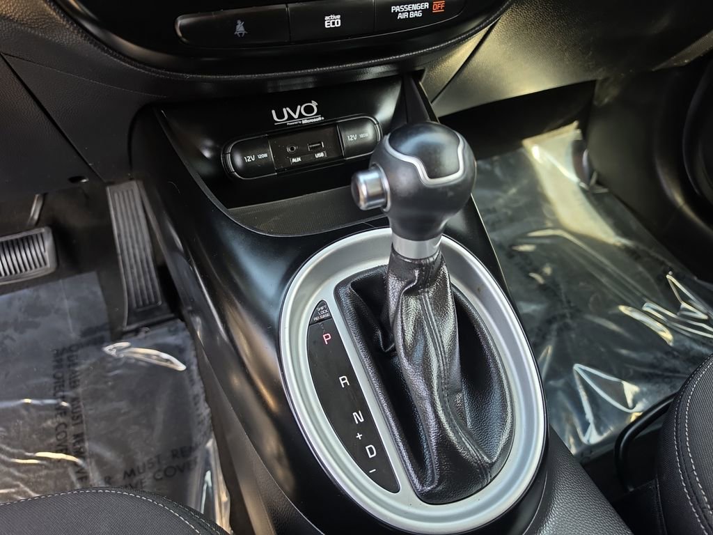 Used 2015 Kia Soul image 16