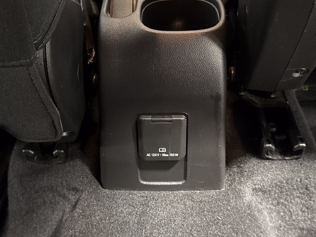 Used 2020 Chevrolet Trax LT FWD image 37