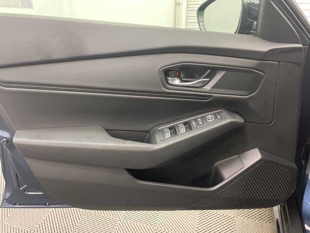 Used 2025 Honda Accord SE image 23
